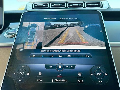 Used 2022 Mercedes-Benz S 580 4MATIC Sedan image 32