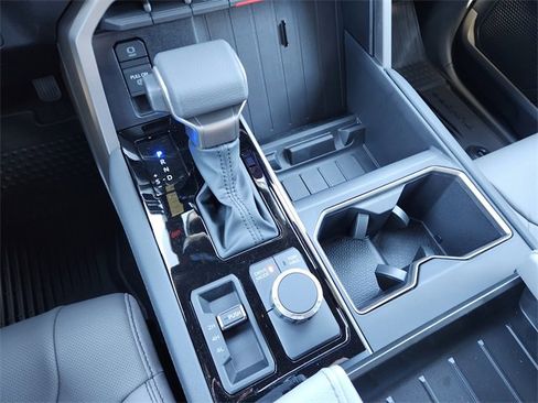 New 2026 Toyota Tundra Limited image 17