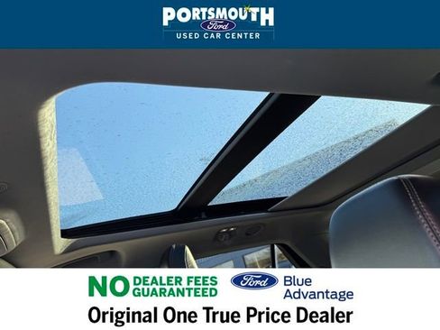 Certified 2022 Ford Explorer XLT w/ Equipment Group 202A image 10