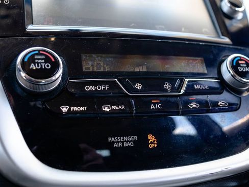 Used 2018 Nissan Murano SL w/ Moonroof Package AWD/4WD image 28
