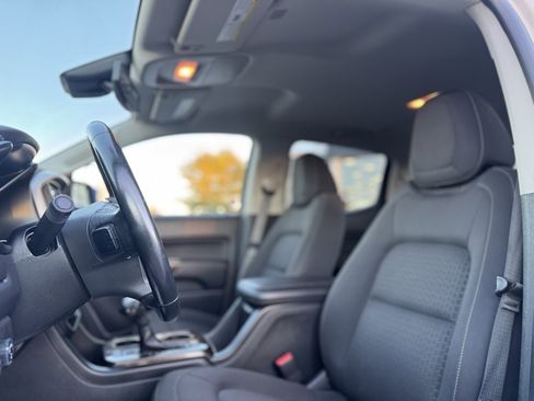 Used 2021 GMC Canyon Elevation image 16