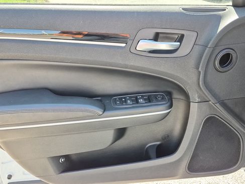 Used 2023 Chrysler 300 Touring w/ Sport Appearance Package RWD image 11