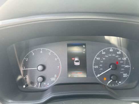 Used 2023 Toyota Corolla LE FWD image 29