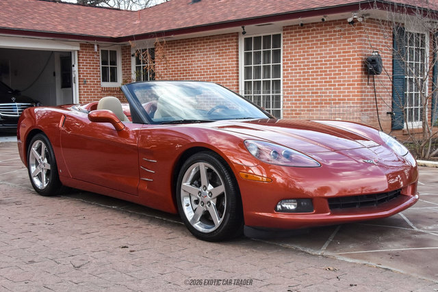 Used 2006 Chevrolet Corvette Coupe w/ Preferred Equipment Group RWD image 12