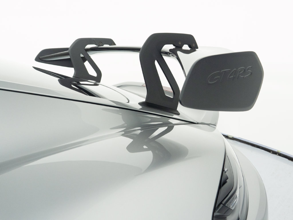 Used 2025 Porsche 718 Cayman GT4 RS RWD image 47