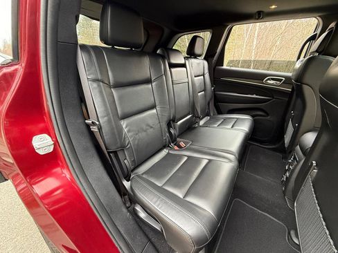 Used 2021 Jeep Grand Cherokee Limited image 29