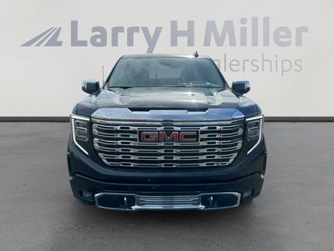 Used 2024 GMC Sierra 1500 Denali w/ Denali Reserve Package image 8