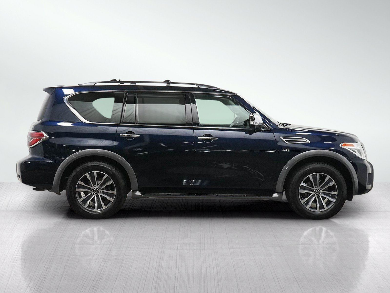 Used 2020 Nissan Armada SL w/ Premium Package AWD/4WD image 6