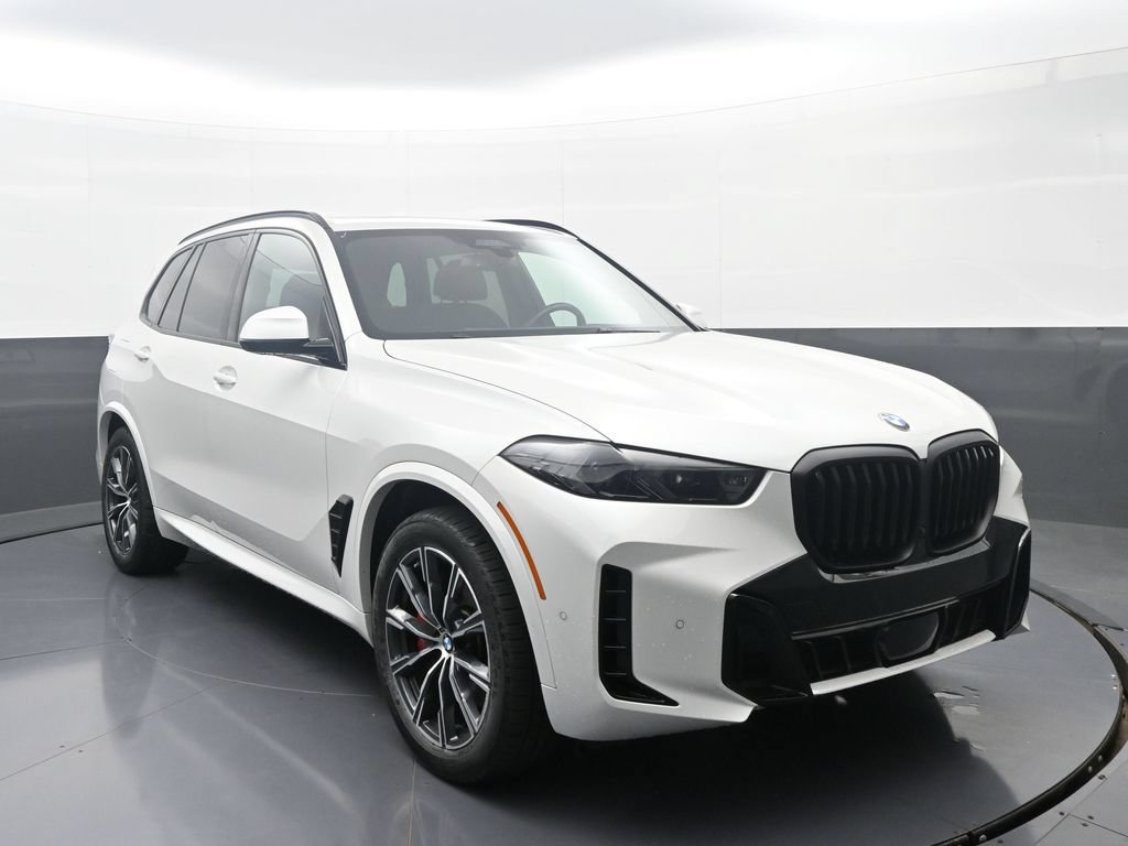 Used 2024 BMW X5 xDrive40i w/ Executive Package AWD/4WD image 3