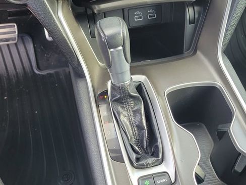 Used 2022 Honda Accord Sport image 28