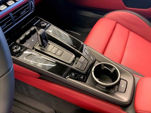 Used 2026 Porsche 911 Carrera 4S AWD/4WD image 18