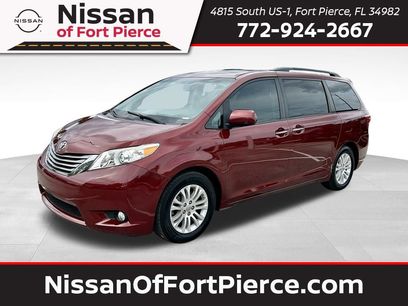 Used 2017 Toyota Sienna XLE w/ XLE Navigation Package