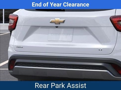 New 2025 Chevrolet Trax LT w/ Driver Confidence Package image 16