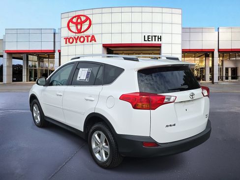 Used 2013 Toyota RAV4 XLE image 7