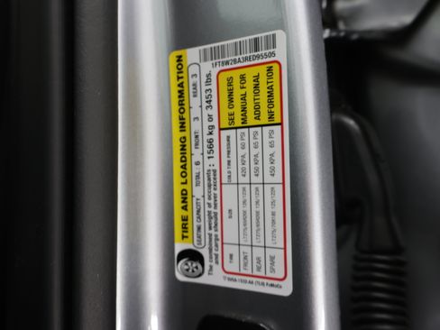 Used 2024 Ford F250 XLT w/ XLT Premium Package AWD/4WD image 62