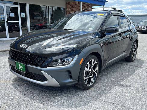 Used 2023 Hyundai Kona Limited AWD/4WD image 1