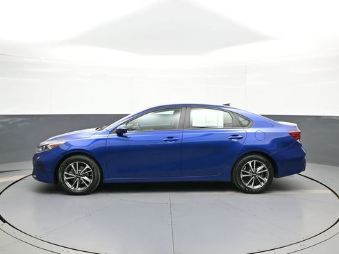 Certified 2023 Kia Forte LXS image 9