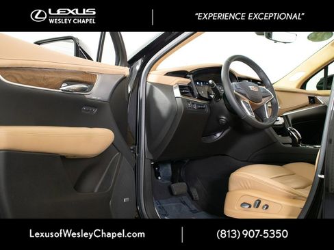 Used 2022 Cadillac XT5 Premium Luxury w/ Platinum Package image 18