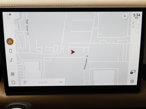 Used 2025 Land Rover Defender 110 S image 11