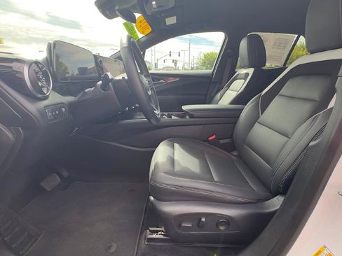 Used 2024 Chevrolet Blazer EV LT AWD/4WD image 10