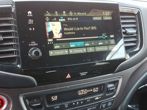 Used 2022 Honda Pilot Sport image 17