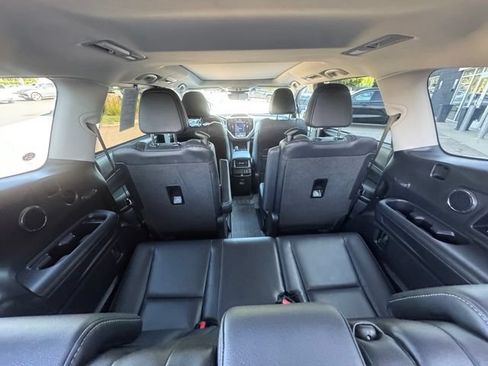 Used 2023 Subaru Ascent Limited w/ Technology Package AWD/4WD image 11
