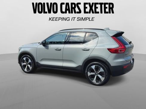 Certified 2026 Volvo XC40 B5 Plus AWD/4WD image 8