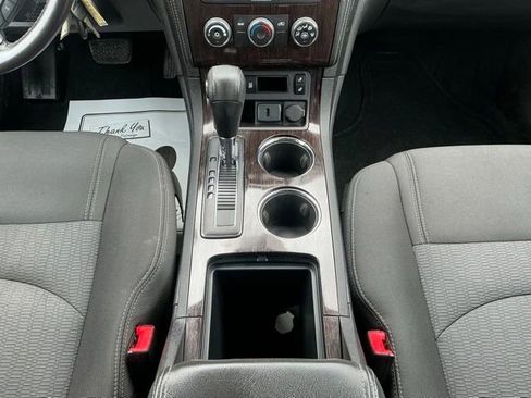 Used 2016 Chevrolet Traverse LT w/ Style and Technology Package image 27