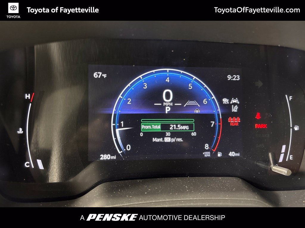Used 2026 Toyota Corolla Cross LE FWD image 37