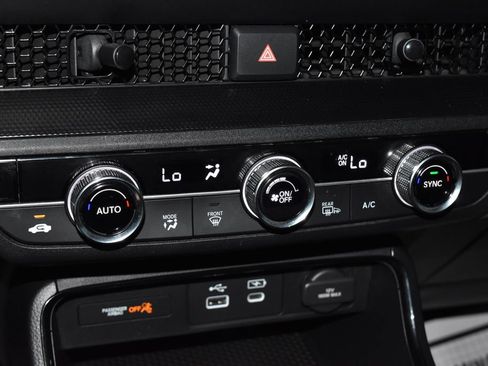 Used 2024 Honda CR-V EX image 12