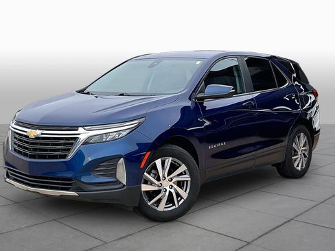 Used 2023 Chevrolet Equinox LT AWD/4WD image 3