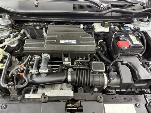 Certified 2021 Honda CR-V LX image 33