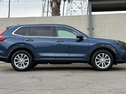 Certified 2023 Honda CR-V EX-L image 6