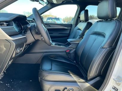 New 2025 Jeep Grand Cherokee L Limited