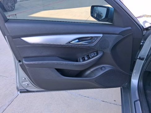 Used 2023 Cadillac CT5 Luxury RWD image 16