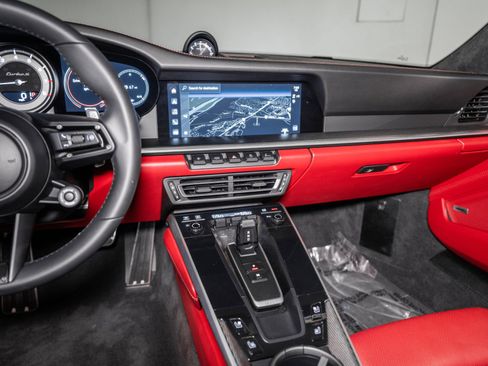 Used 2022 Porsche 911 Turbo S image 25