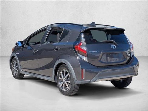 Used 2018 Toyota Prius C Two image 7