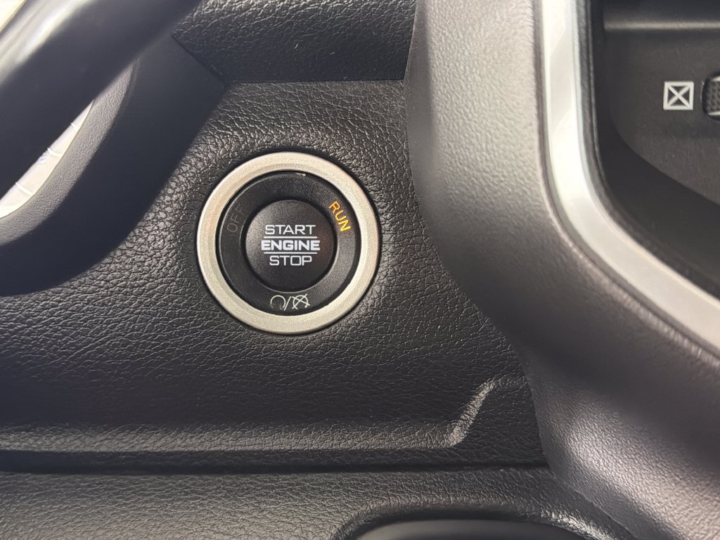 Used 2022 RAM 2500 Big Horn AWD/4WD image 14