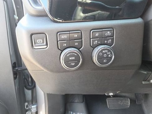 Used 2025 Chevrolet Silverado 3500 LT w/ Trail Boss Package AWD/4WD image 15