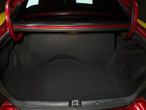 Used 2006 Pontiac GTO image 16