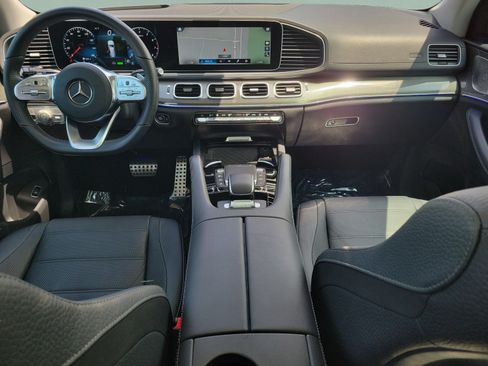 Certified 2023 Mercedes-Benz GLS 580 4MATIC image 13