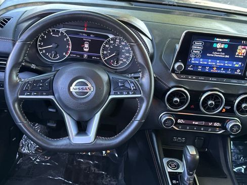 Certified 2022 Nissan Sentra SR w/ Electronics Package FWD image 15