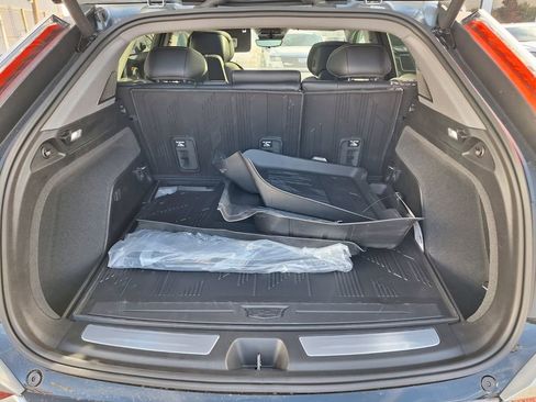 New 2026 Cadillac Optiq Luxury 1 image 24