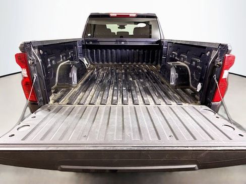 Used 2024 Chevrolet Silverado 1500 Custom Trail Boss image 25