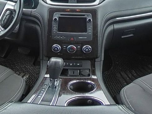 Used 2016 Chevrolet Traverse LT FWD image 20