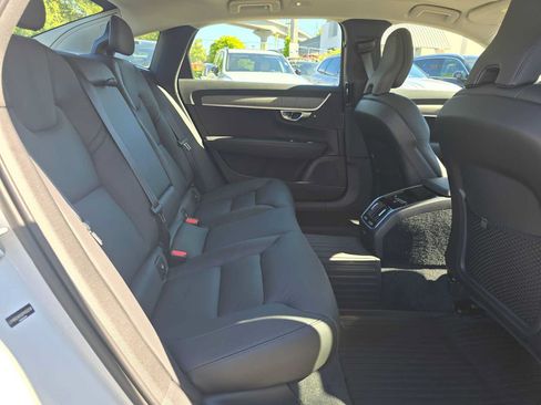 Used 2025 Volvo S90 B6 Plus w/ Protection Package Premier AWD/4WD image 12