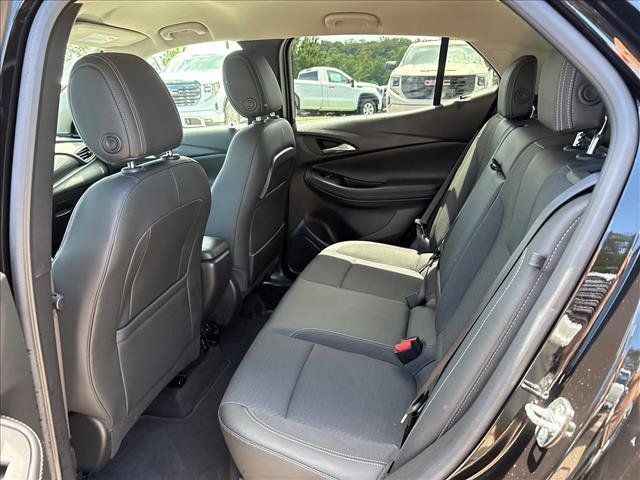 Used 2023 Buick Encore GX Select w/ Sport Touring Package FWD image 8