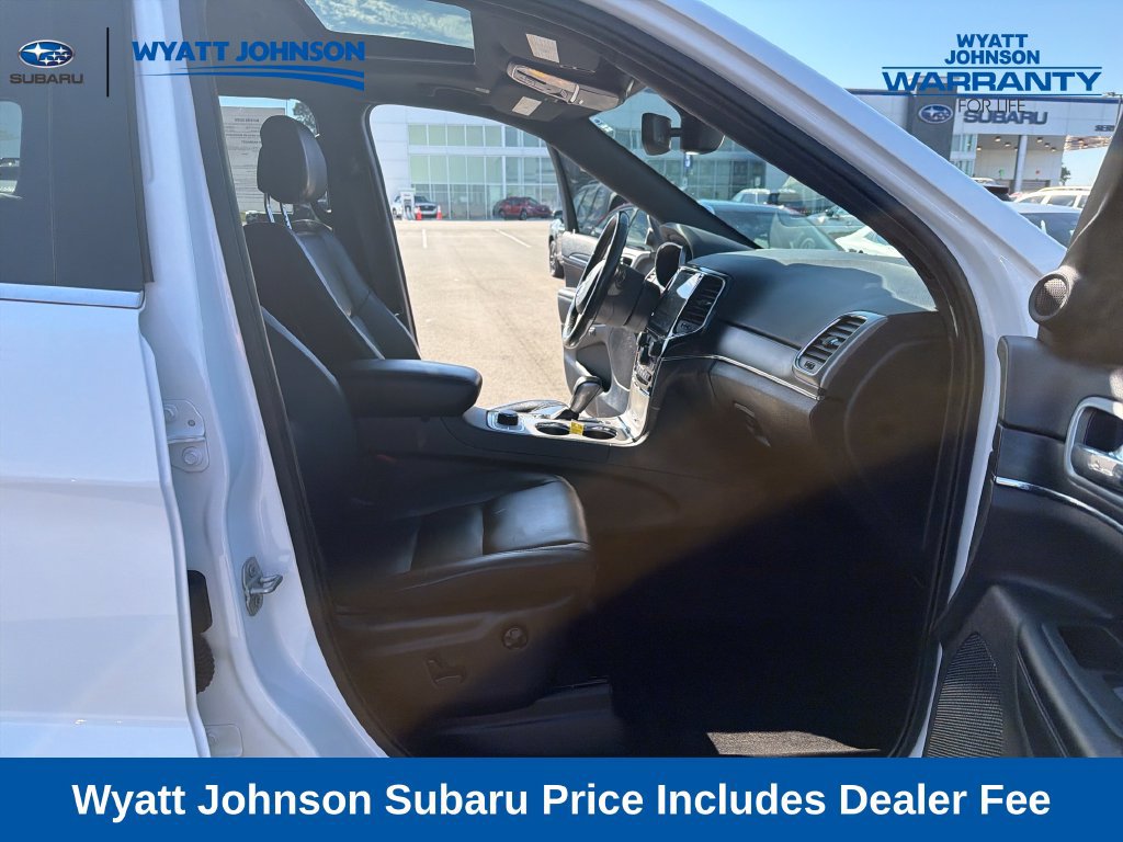 Used 2022 Jeep Grand Cherokee Limited AWD/4WD image 37