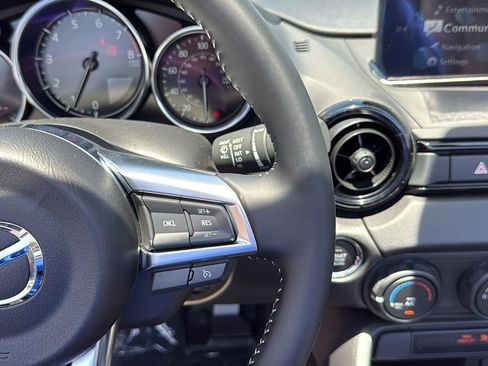 New 2026 MAZDA MX-5 Miata Club w/ Interior Package RWD image 13