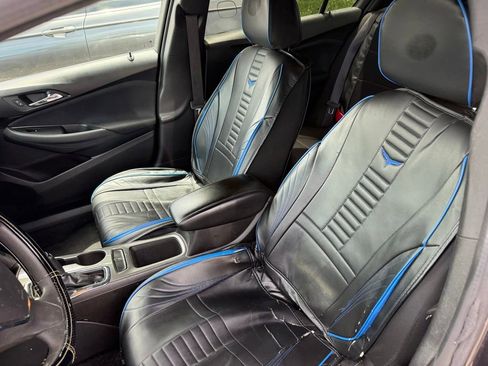 Used 2016 Chevrolet Cruze LT w/ Convenience Package FWD image 12